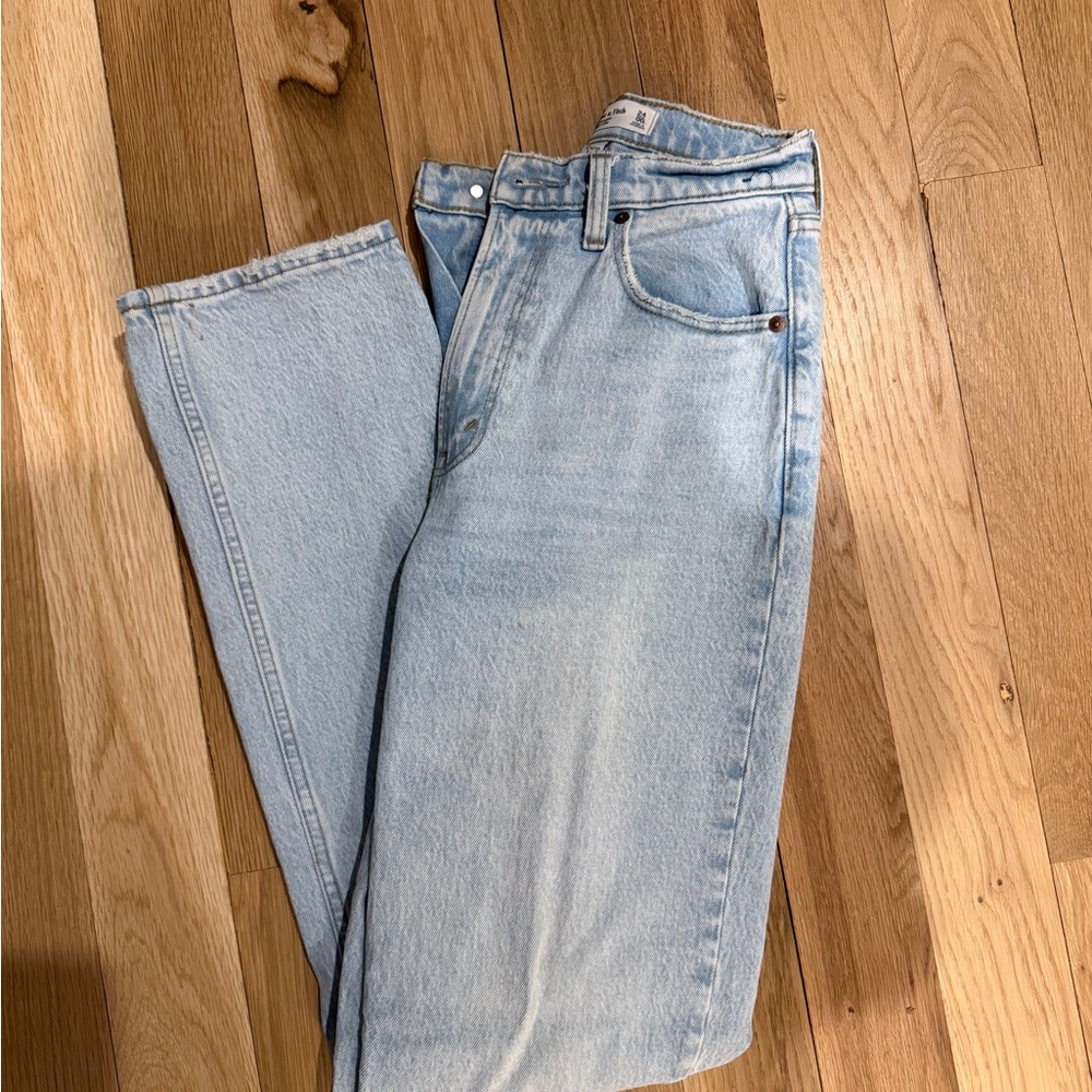 Abercrombie & Fitch Light Wash Straight Leg Jeans